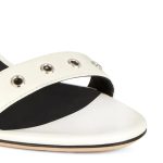 Giuseppe_Zanotti-eyelet_detail_sandals-2201119368-4.jpg