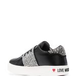 Love_Moschino-logo_studded_low_top_sneakers-2201119460-3.jpg