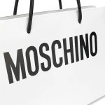 Moschino-slogan_printed_shoulder_bag-2201040437-4.jpg